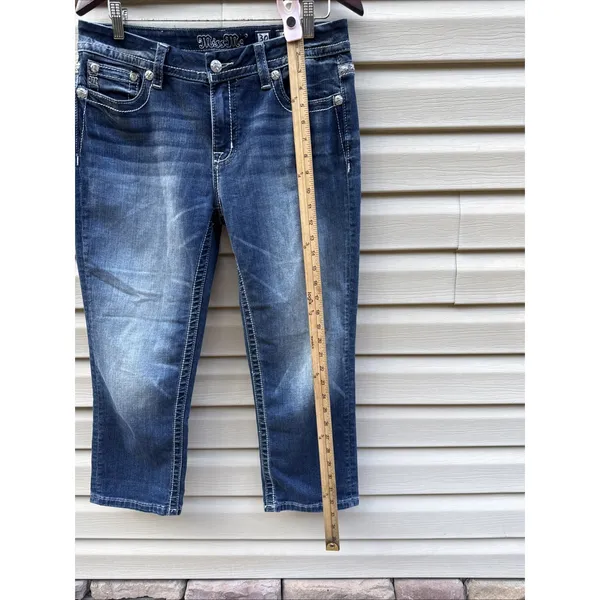 Miss Me Denim Blue Jeans Mid Rise Crop Women's Size 30 - Image 4