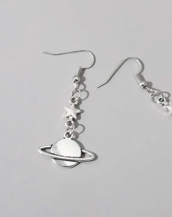 NEW Pair of silver planet drop earrings, dangle earrings, star dangle earrings, celestial jewelry - Image 2