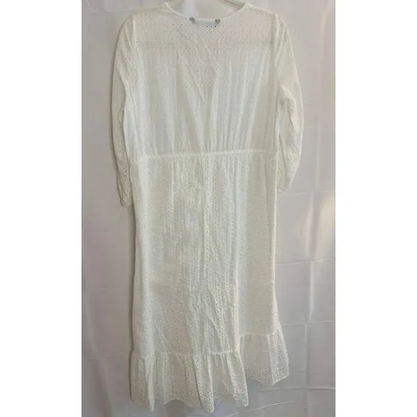 Zara Openwork Embroidered Midi Dress in White sz. M - Image 4