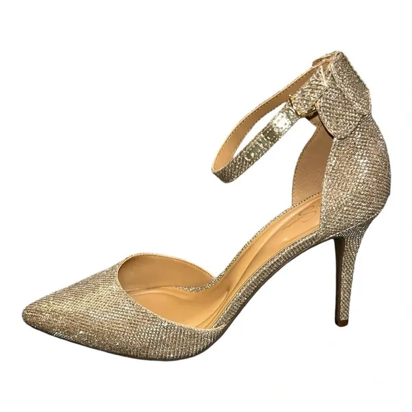 Jessica Simpson Whispie Pump heels In Gold. Brand new size 9.5 M - Image 8