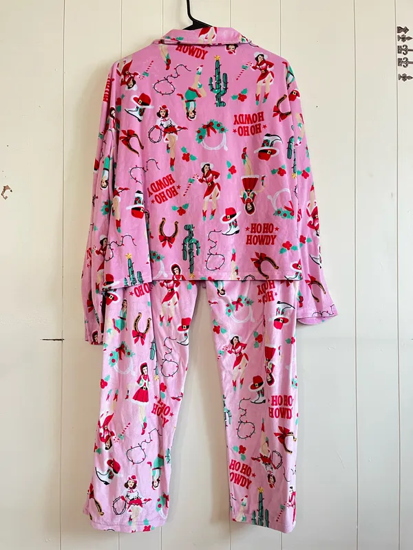 Holiday Time holiday pajamas in pink - Size XL - Image 8