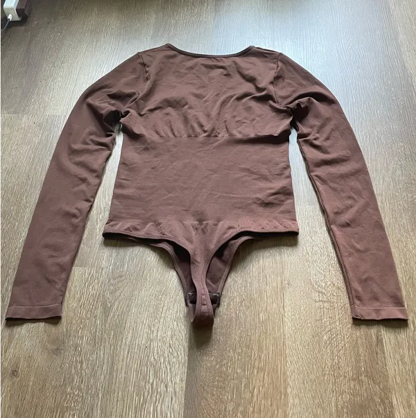 Tummy Control Smoothing Bodysuit Brown Size 3XL/4XL - Image 4
