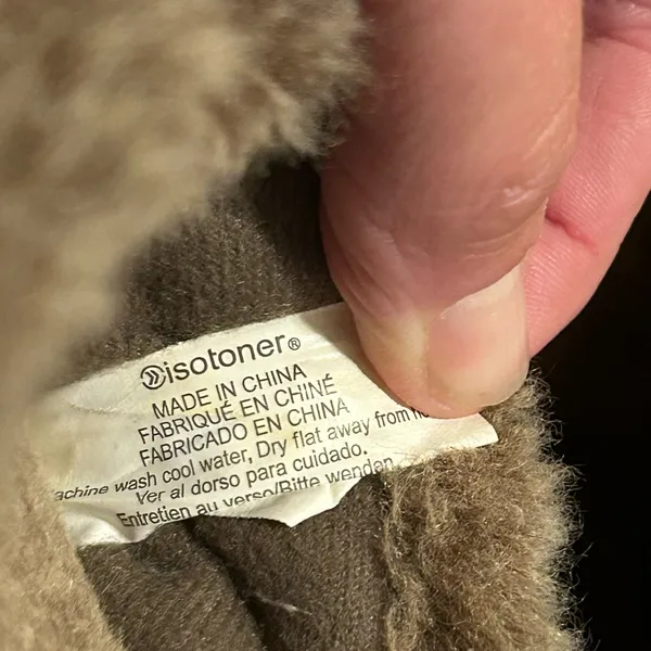 Isotoner Brown Slippers with Soft faux fur Lining - size 8.5 -9 - Image 7