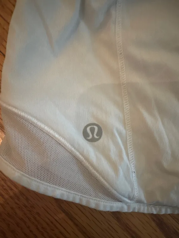 White Lululemon Hotty Hot 2.5" White - Image 3