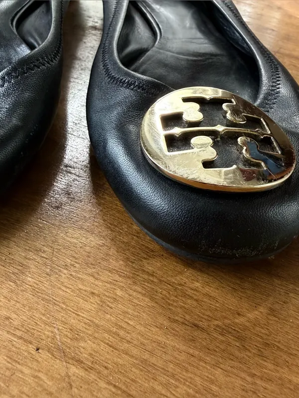 Tory Burch Black Leather Reva Ballet Flats - Image 7