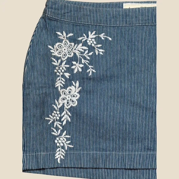 Abercrombie & Fitch Y2K Blue Pinstripe Embroidered Denim Mini‎ Skirt Size 8 - Image 4