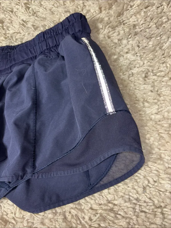 Lululemon Hotty Hot Shorts - Midnight Navy - Image 4