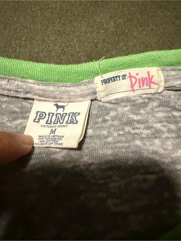 PINK Victoria's Secret Gray Short Sleeve Tee with Green Trim - Image 2