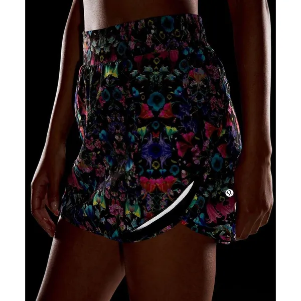Lululemon Athletica Hotty Hot High Rise Skirt Skort Black Flowerscope Floral 4 - Image 3