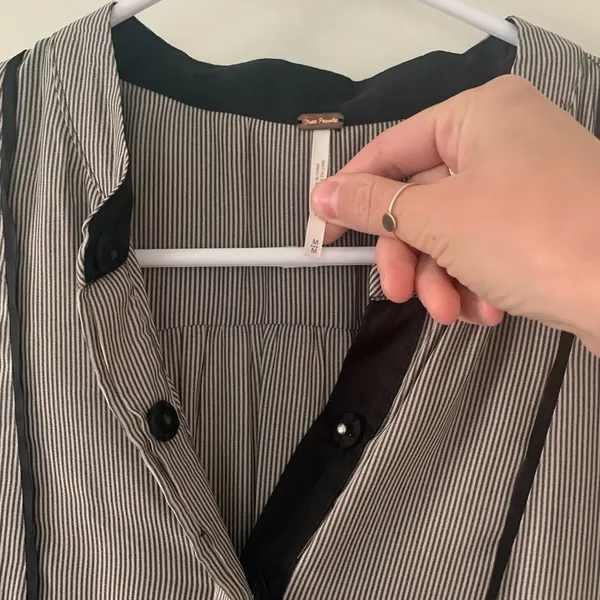 Free People Pebble Crepe Shirt Neutral - Image 3