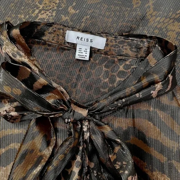 REISS Kendall Metallic Animal Print Tie Neck Blouse Gold Buttondown Size 8 - Image 11