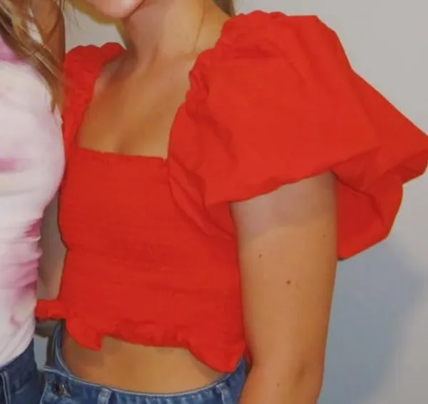 ZARA Top Bubble Sleeve Red Cropped  - Image 2