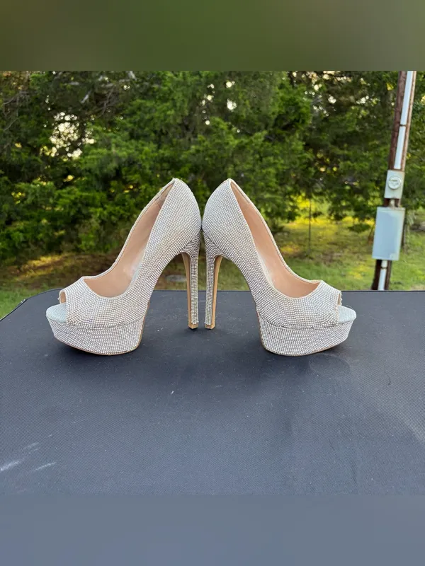 Steve Madden Silver Crystal Peep-Toe Platform Heels Sz 6 see pics for condition - Image 5