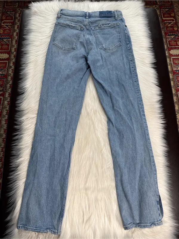 Abercrombie The 90’s Straight Ultra High Rise Split Hem Jeans - Image 7