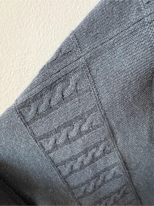 Vintage Vineyard Vines Black Cashmere Wool Cable Knit Detail Shawl Wrap One Size - Image 3