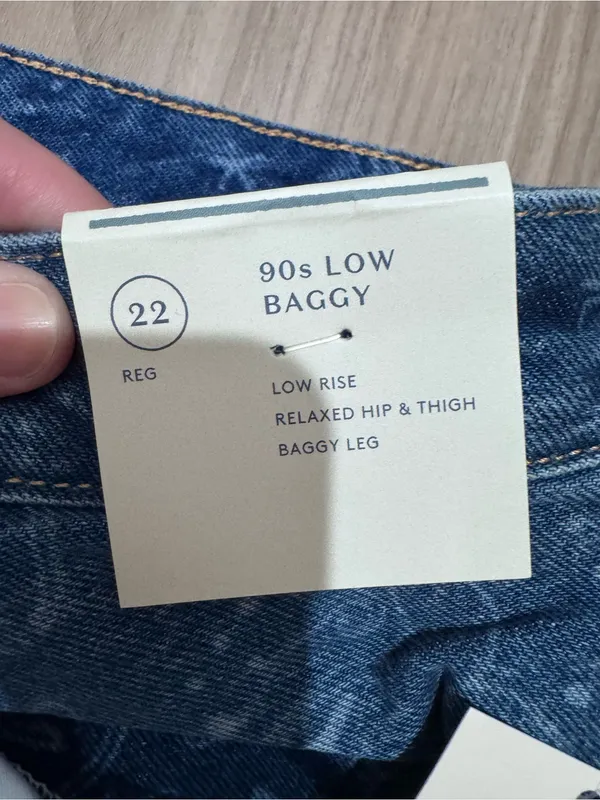 Universal Threads Baggy Jeans- size 22 - Image 6
