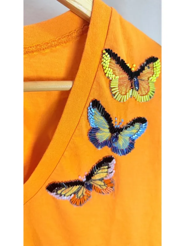 Size M Vintage Brazilian Orange Butterfly Embroidered tee - Image 2