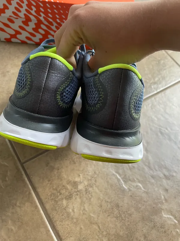 Nike Renew Running Shoes - Image 5