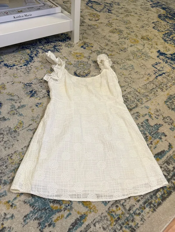 White Linen Dress Selfie Leslie - Image 2