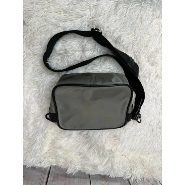 Lululemon Now and Always Crossbody *Mini 3L - Image 2
