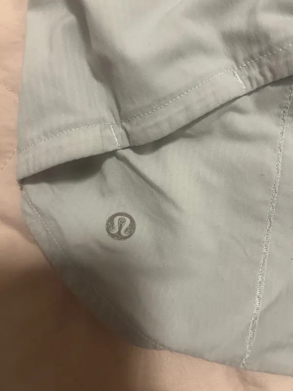 White Lululemon Speed Up Shorts 2.5" - Image 5