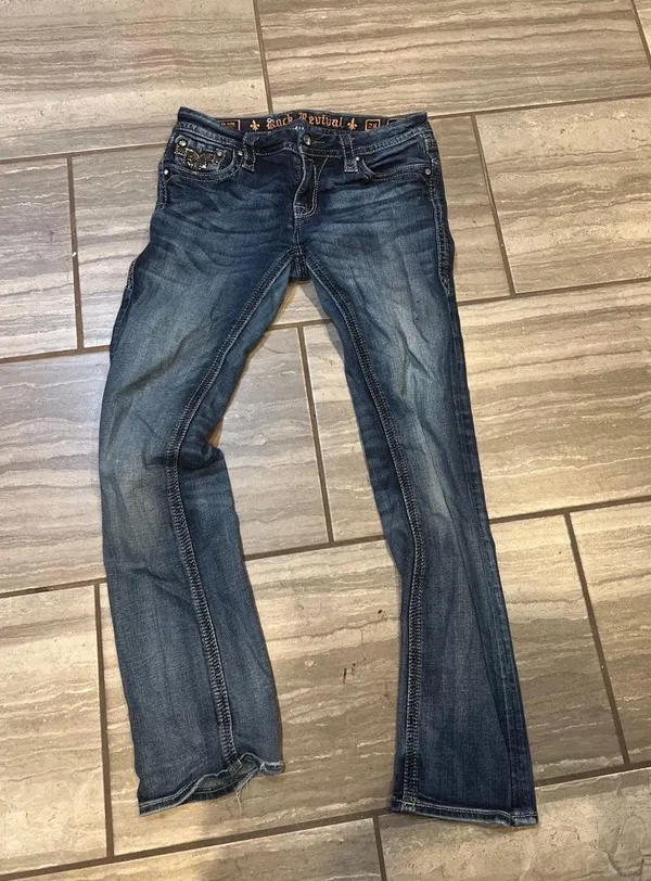 Jeans sz 28! No :( - Image 5