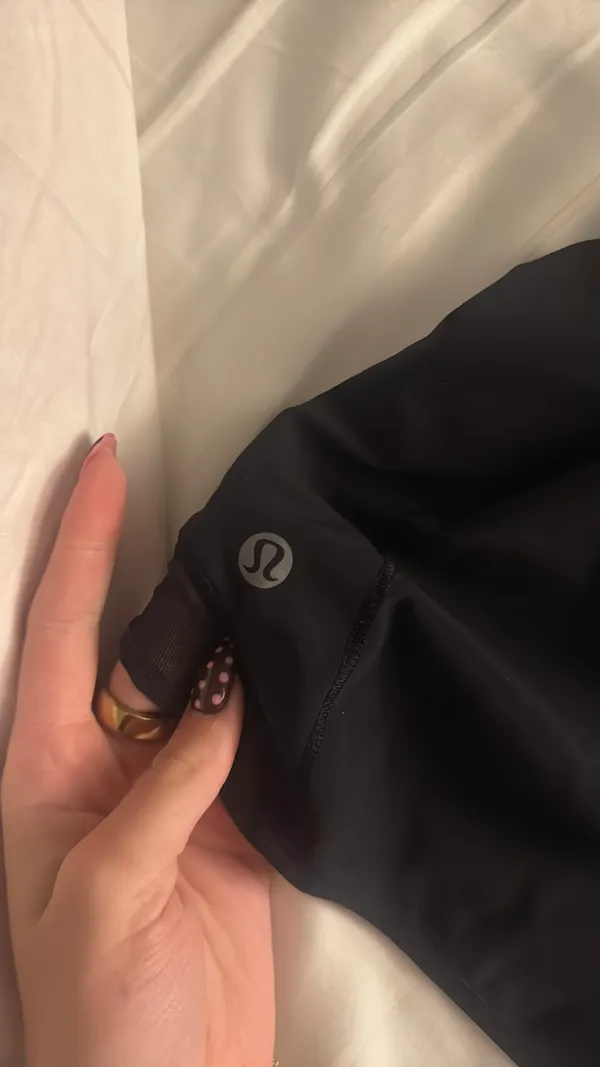 Lululemon Hot Hot Shorts - Image 5
