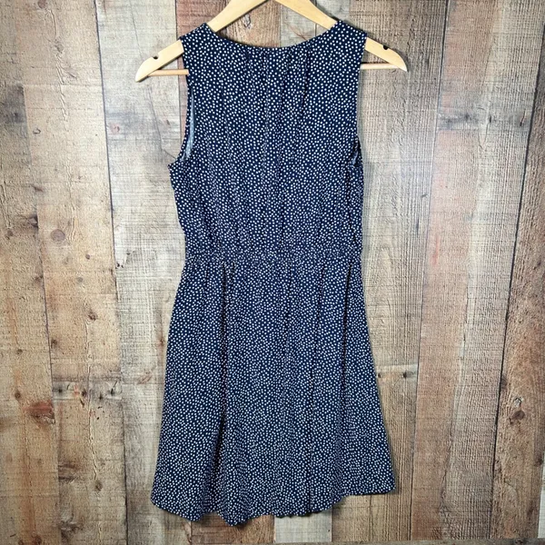 Old Navy Navy Blue Polka Dot Rayon Fit & Flare V-Neck Elastic Waist Dress Medium - Image 6