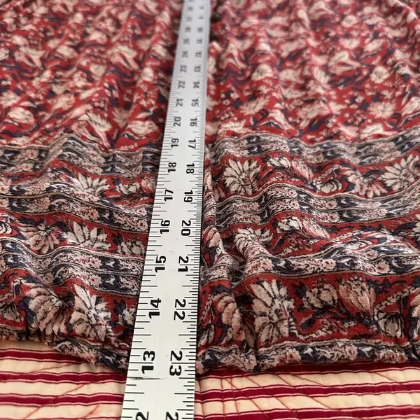 Lucky Brand Burgundy and Cream Patterned Blouse - Image 6