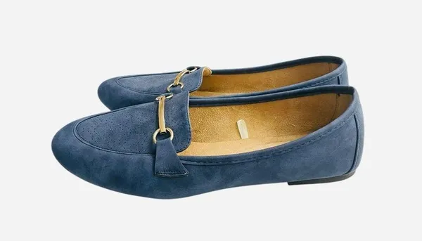 White Mountain Womens size 9.5W. Blue Faux Suede Slip On Loafer Flats - Image 2
