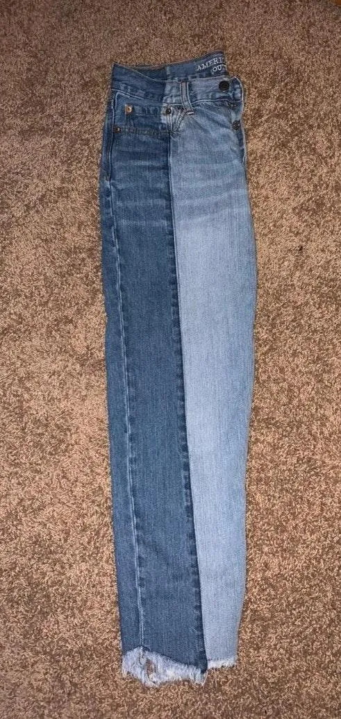 American Eagle Jeans - Image 3