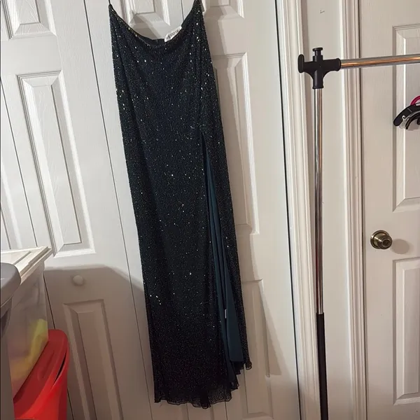 Sherri Hill‎ Black and Gold Prom Dress - Image 2