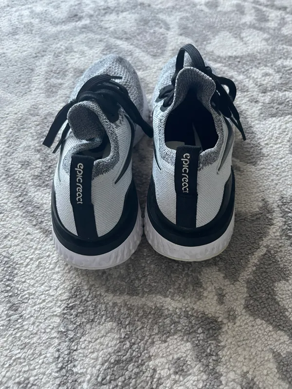 Epic Reacts - Image 4