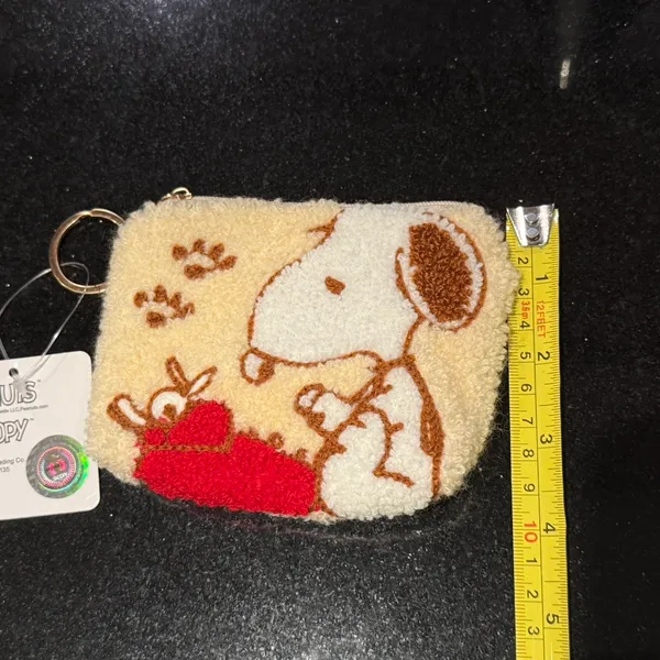Peanuts Snoopy Fuzzy Cream and Red Coin Pouch - Image 3