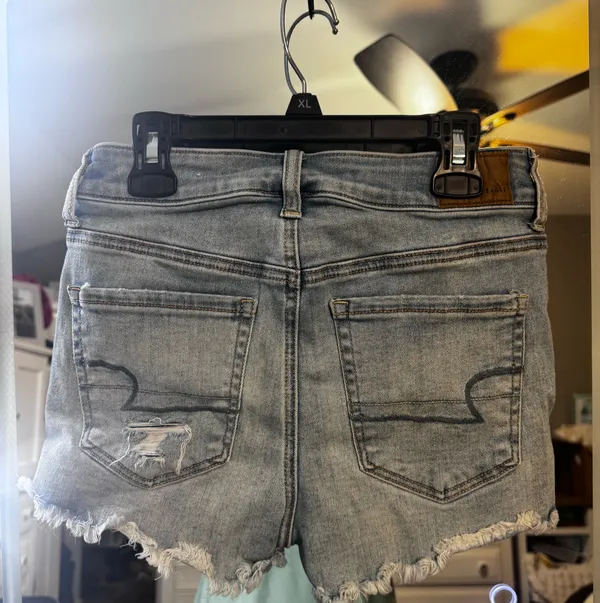 American Eagle Shorts - Image 2