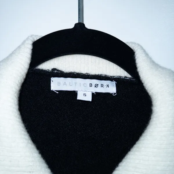 Baltic Born Black & Brown Colorblock Sigrid Zip Front Sweater Size Small - Image 5