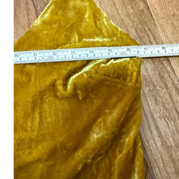 ASTR the Label Hey Hey Hey Jumpsuit in Gold / Mustard Yellow Velour (no belt) Sm - Image 5