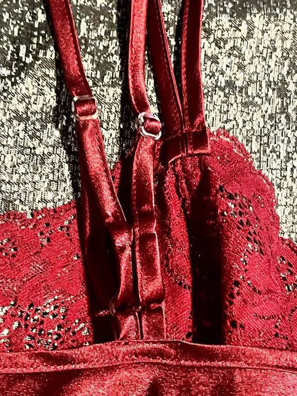 Womens large Darjeeling vibrant ruby red satin slip nightgown. - Image 6