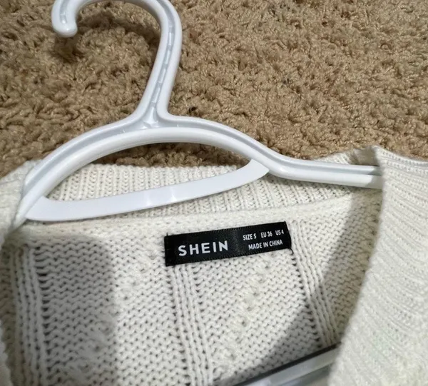 SHEIN crop sweater - Image 3