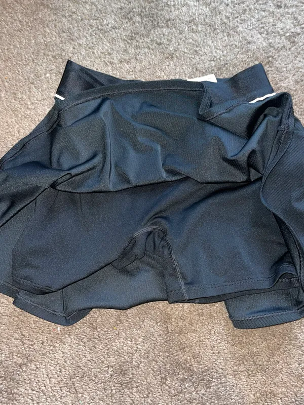 Nike RARE bike Skirt - Image 2