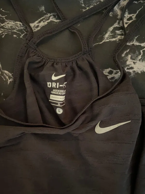 Nike Dri-fit Tank Top - Image 3