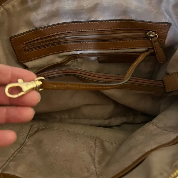 Michael Kors all leather purse with crossbody strap- brown. - Image 11