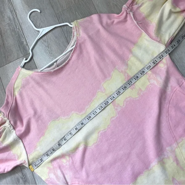 Free People Sweatshirt tie dye feels right womens Pink Yellow (small) hippie - Image 3