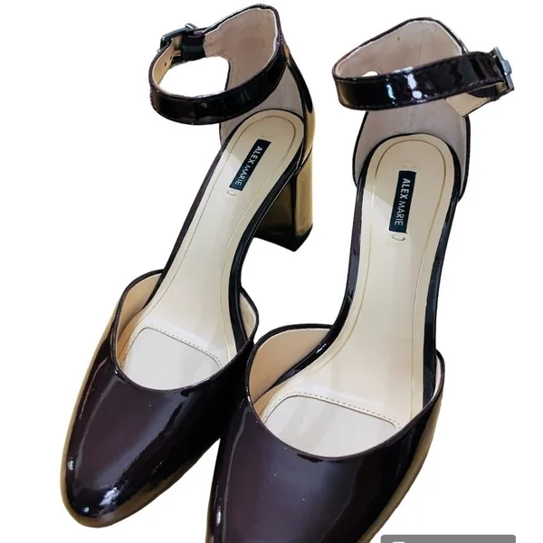 ALEX MARIE PATENT LEATHER ANKLE STRAP HEEL SIZE 9 burgundy color - Image 4