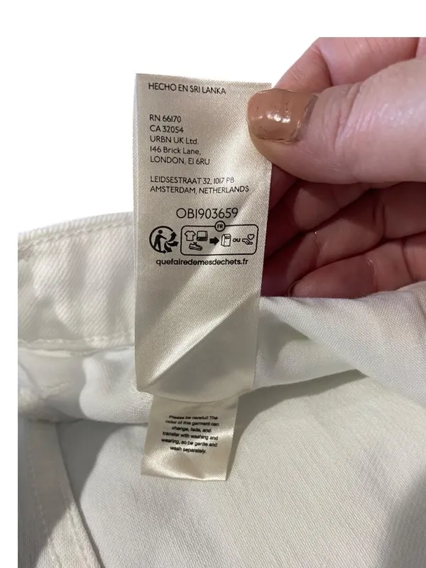 Pilcro Heritage Curve Mid-Rise Barrel Leg Jeans White Size 32T Anthropologie - Image 4