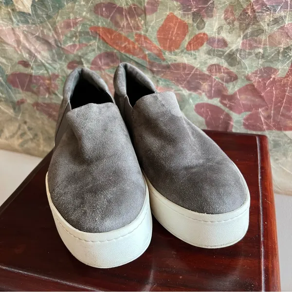 Vince Warren Grey Suede Platform Slip On Sneakers 8.5 - Image 3