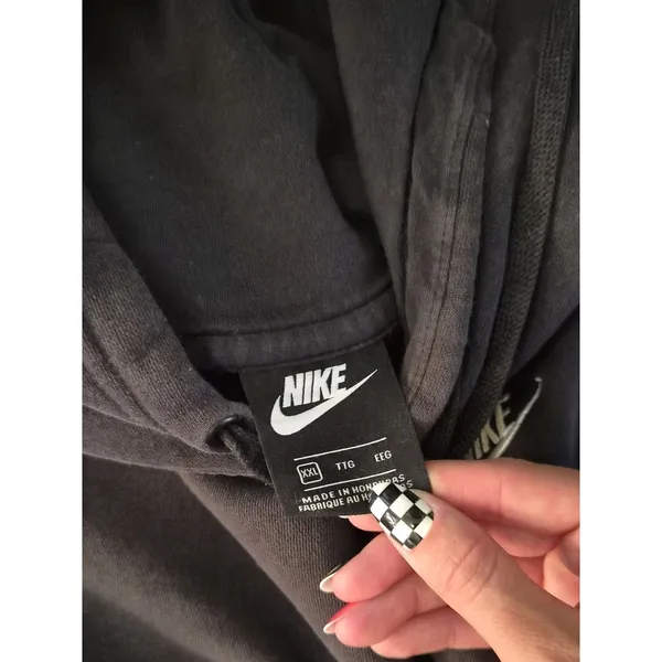 Nike Women's Black Sweatshirt - Image 3