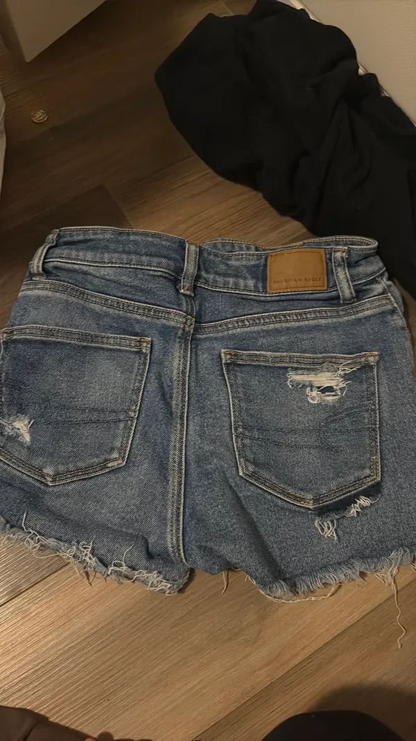 American Eagle Jean Shorts - Image 3