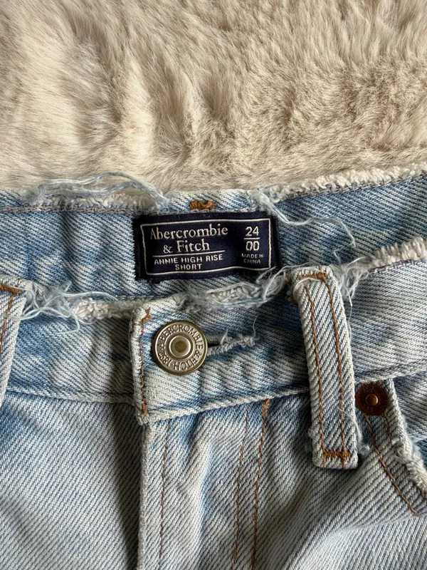 Abercrombie & Fitch Light Wash Distressed Denim Shorts - Image 2
