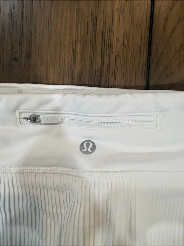 lululemon athletica White Pleated Mini Skirt Pace rival skirt - Image 3